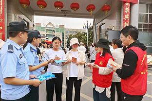 惠特利补时阶段替补登场，曼联青训已有250人为一线队首秀